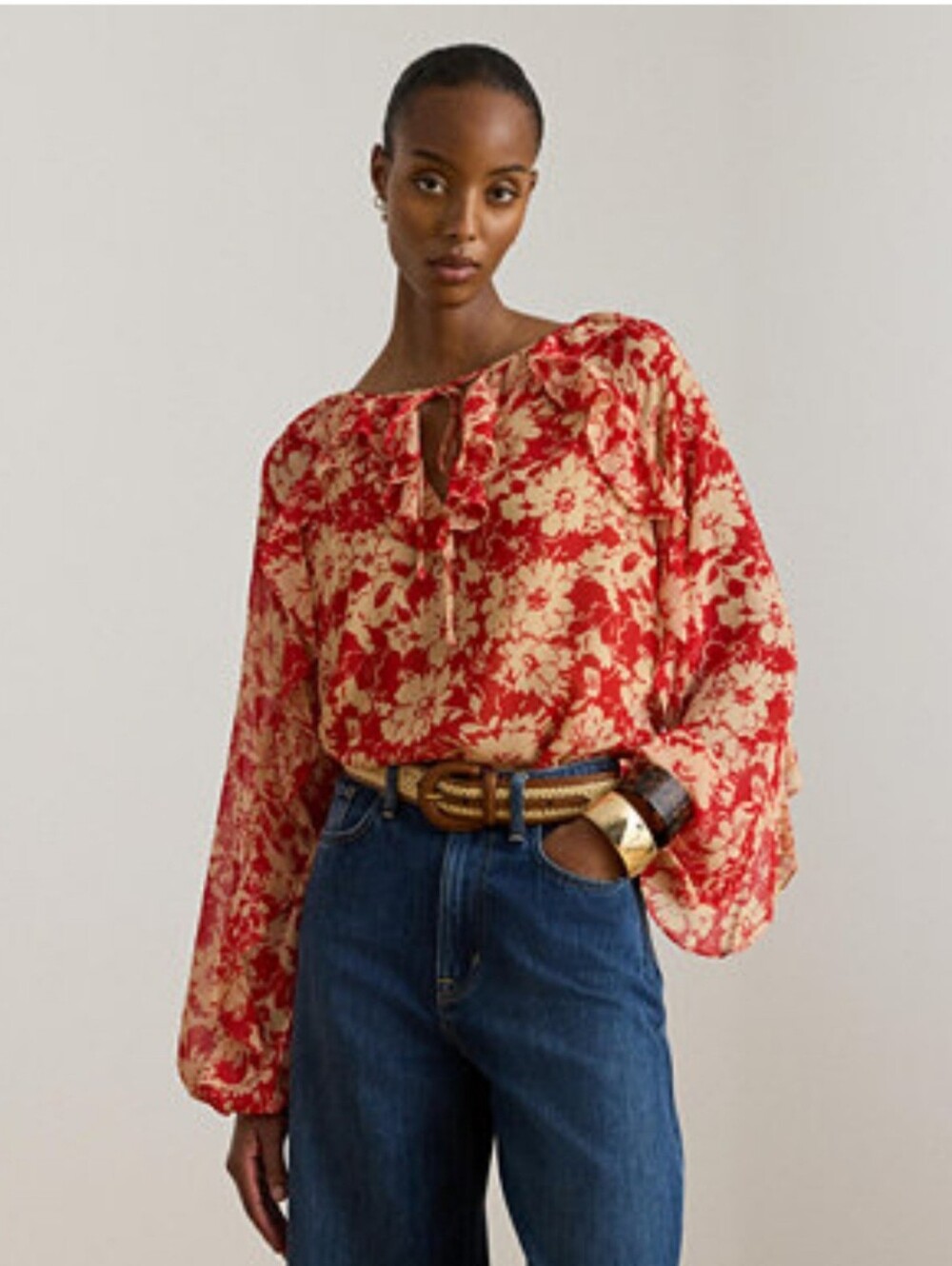 RALPH LAUREN FLORAL RUFFLE TRIM SPLIT NECK TOP SIZE MEDIUM.NWT
